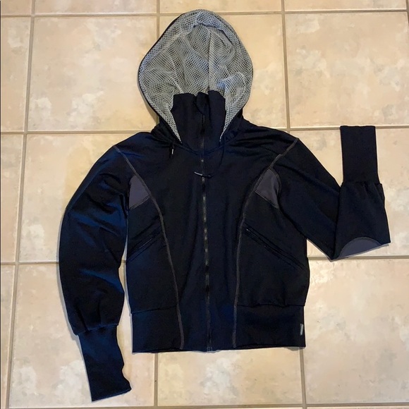 shock absorber Tops - Cropped Black stretchy Athletic Jacket